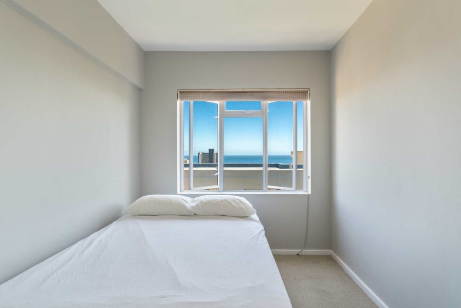 2 Bedroom Property for Sale in Sea Point Western Cape